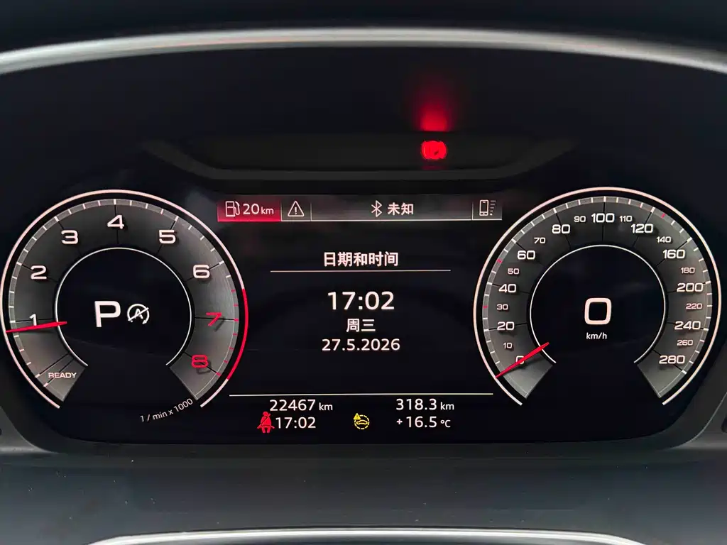 Audi Q3 2021 — фото 23