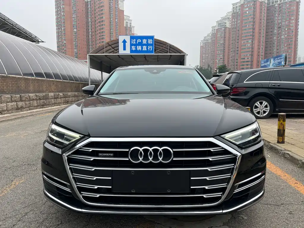 Audi A8 2021