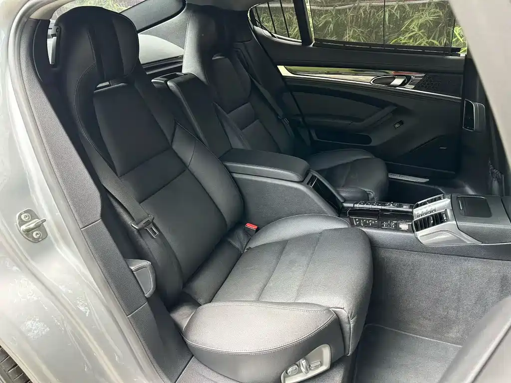 Porsche Panamera 2015 — фото 4