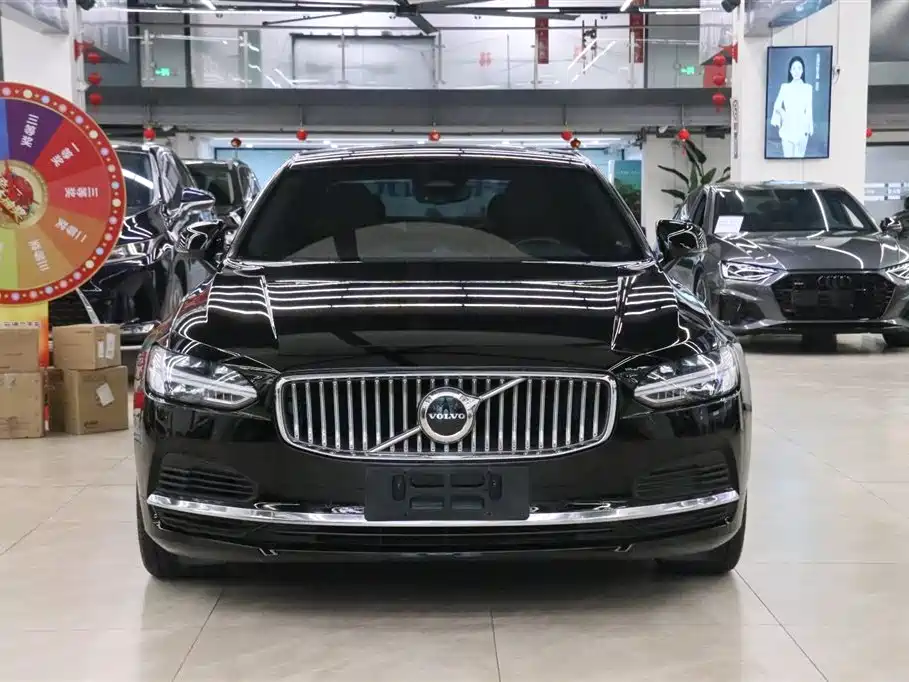 Volvo S90 PHEV 2021 — фото 2