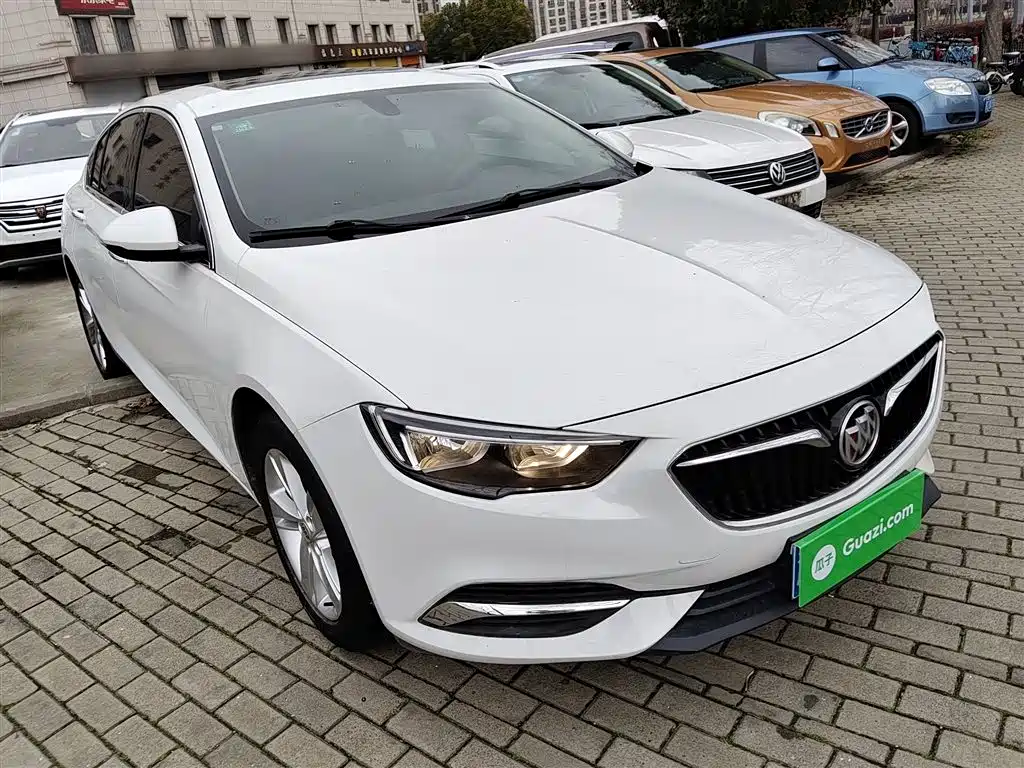 Buick Regal 2020 — фото 22