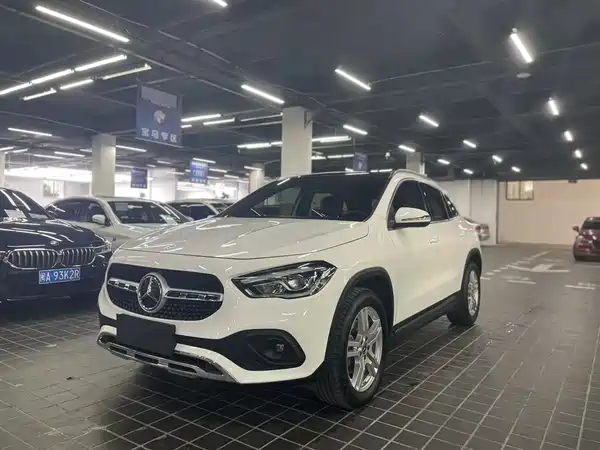 Mercedes-Benz GLA 2022
