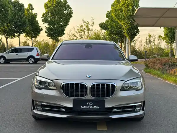 BMW 7 Series 2012