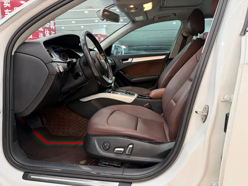 Audi A4L 2016