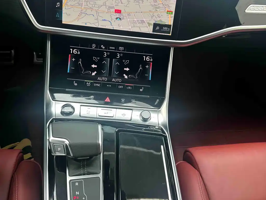 Audi A7L 2024 — фото 30