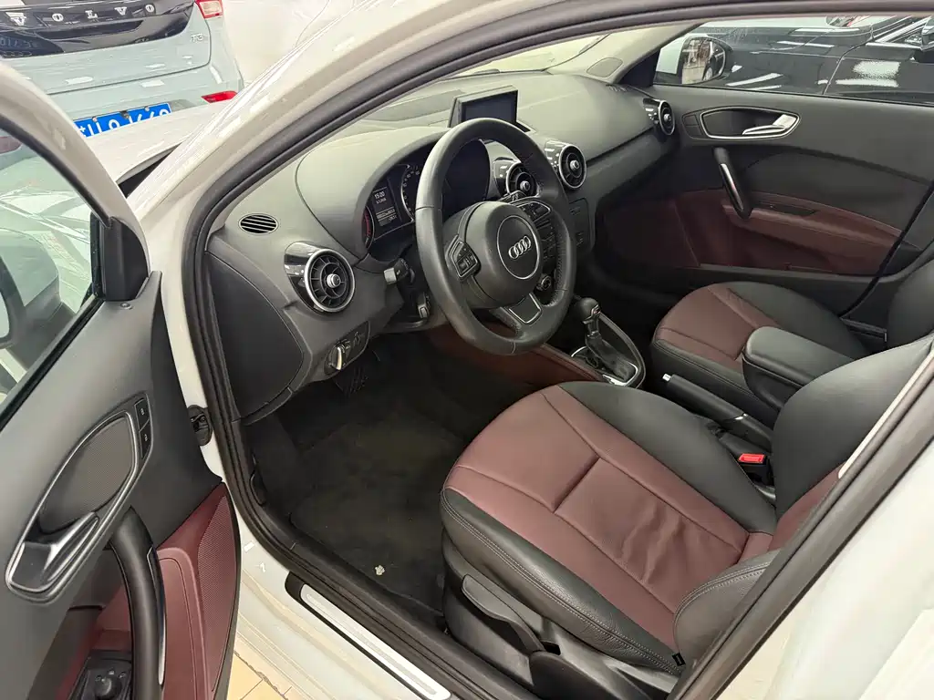 Audi A1 2015