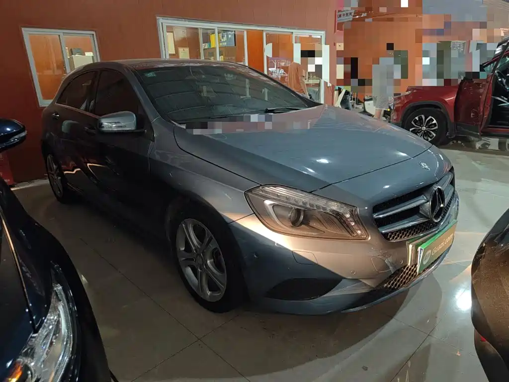 Mercedes-Benz A-Class 2015 — фото 22