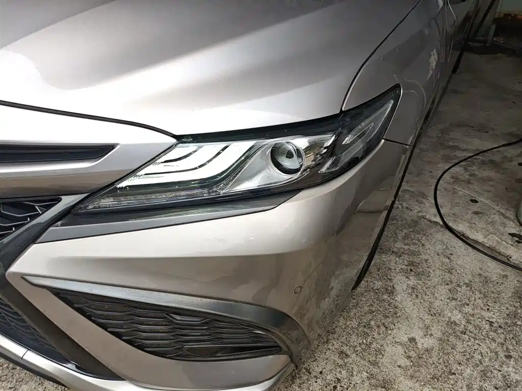 Toyota Camry 2021 — фото 24
