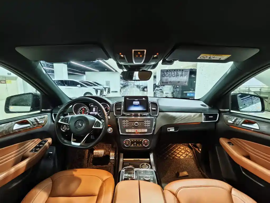 Mercedes-Benz GLE AMG 2020 — фото 9