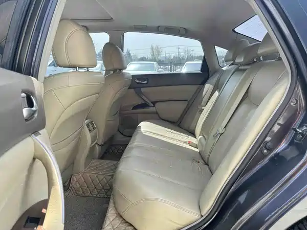 Nissan Teana 2010
