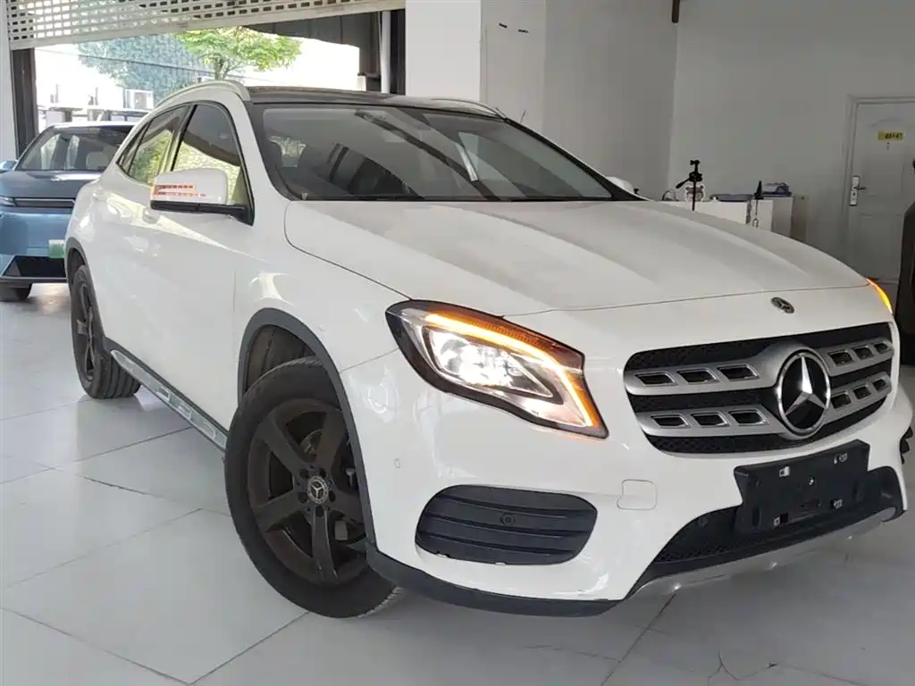 Mercedes-Benz GLA 2019 — фото 22
