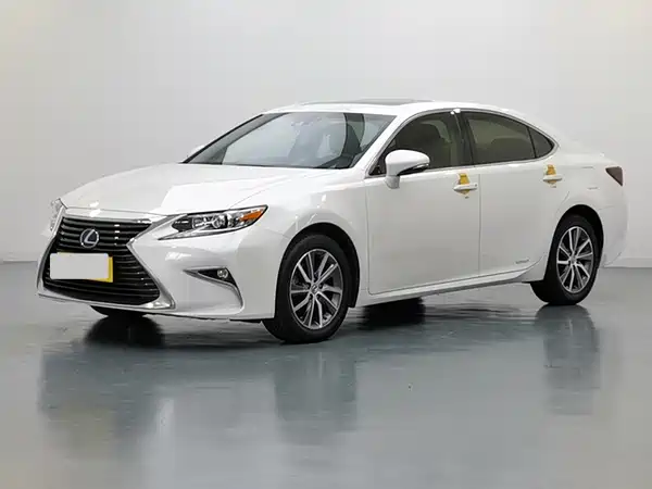 Lexus ES 2015