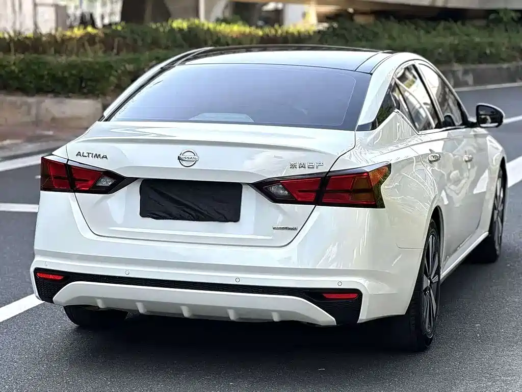 Nissan Teana 2021 — фото 8