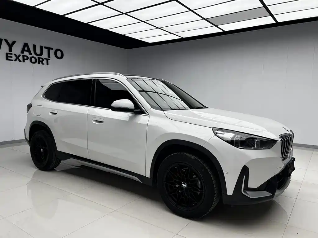BMW X1 2024 — фото 3