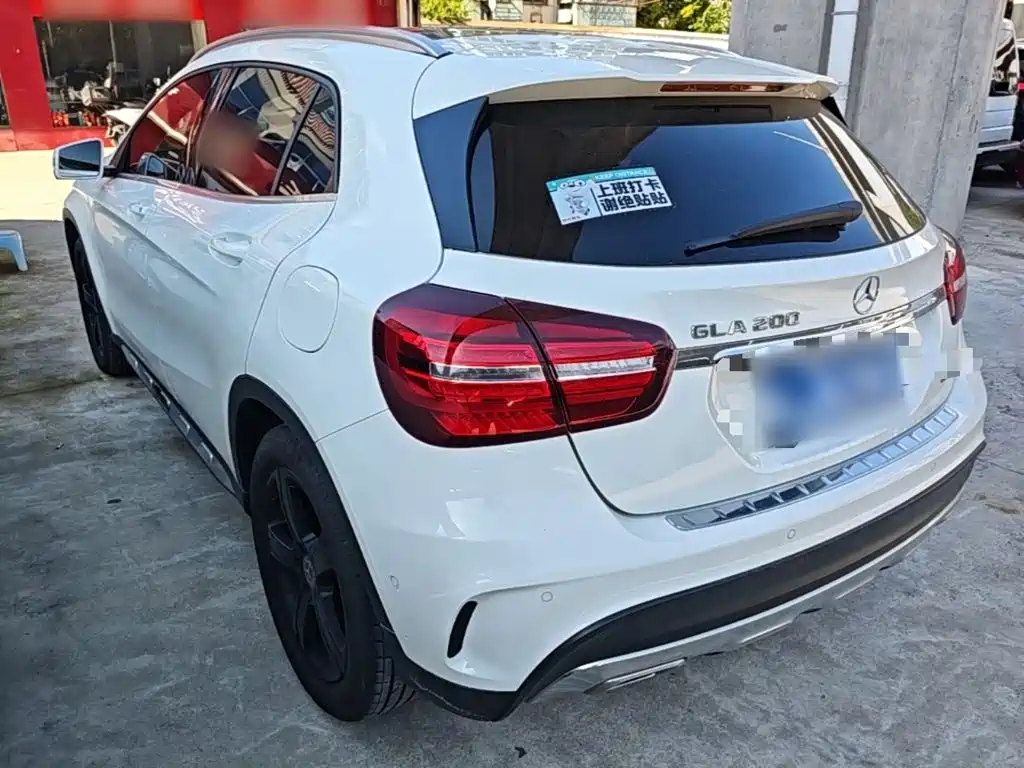 Mercedes-Benz GLA 2019