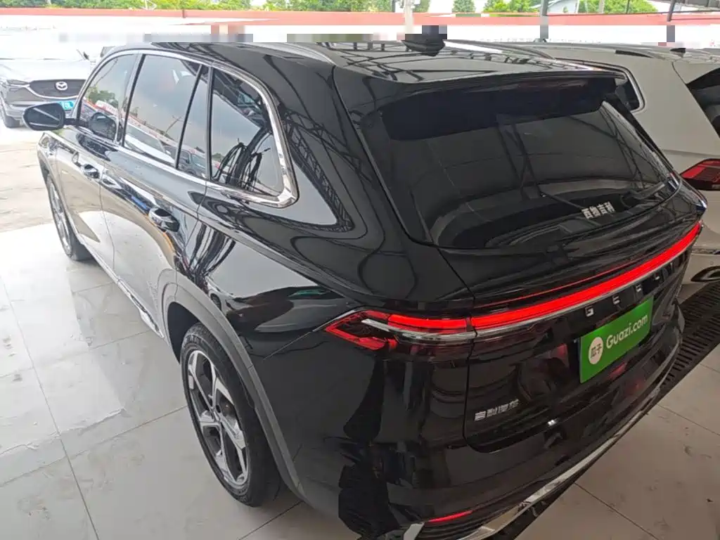 Geely Xingyue L 2023