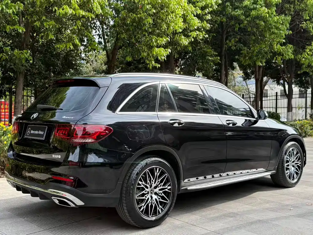 Mercedes-Benz GLC 2020 — фото 36