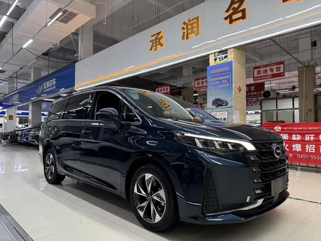 GAC Trumpchi M6 2022 — фото 2