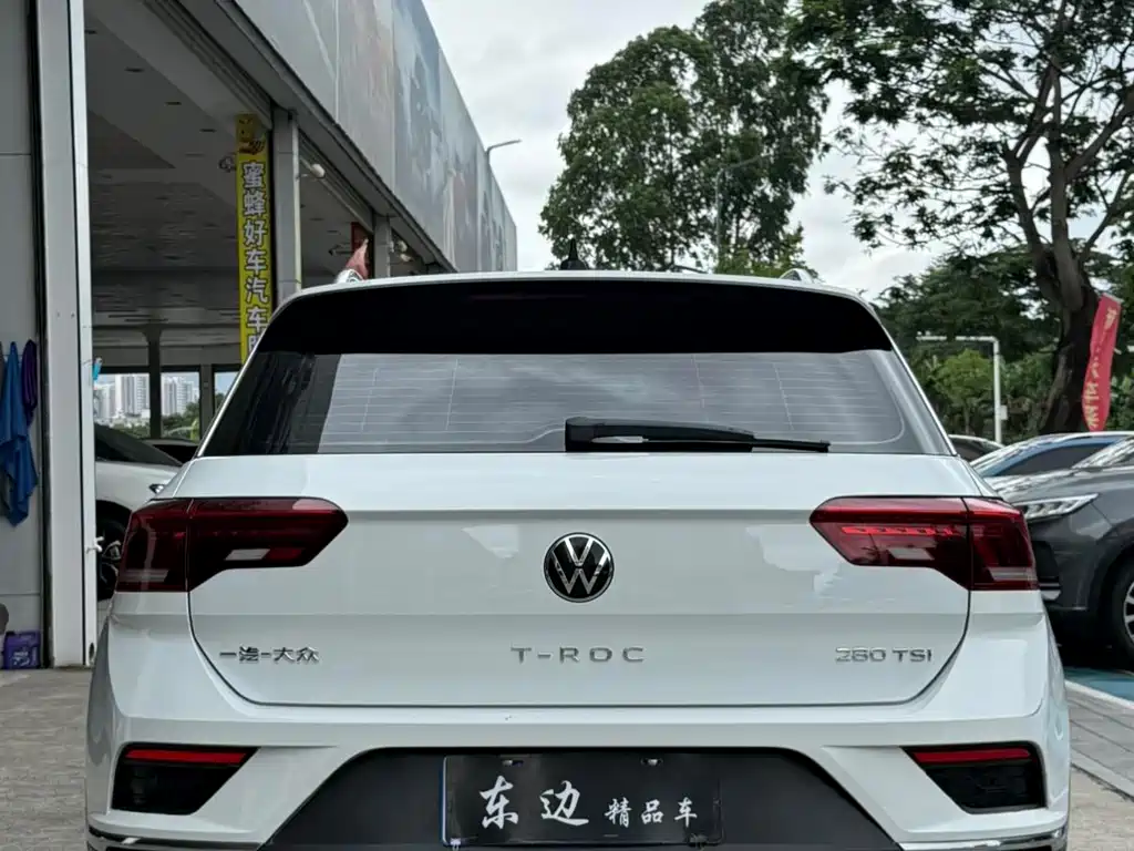 Volkswagen T-Roc 2023 — фото 16