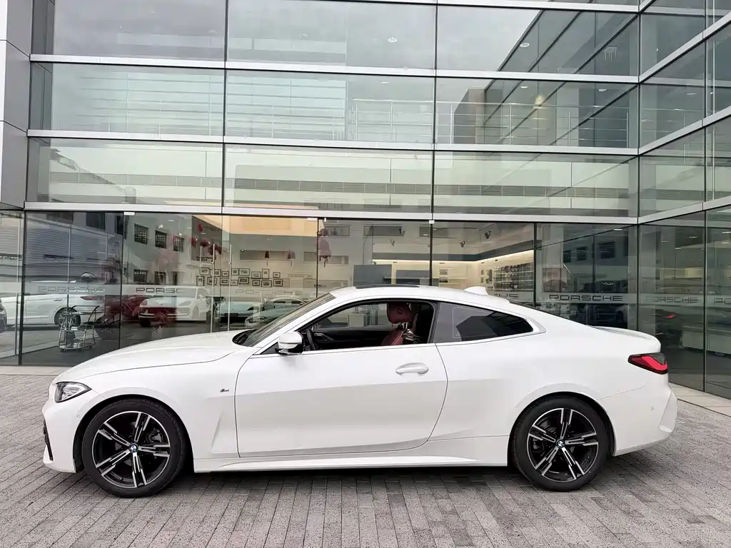 BMW 4 Series 2022 — фото 2