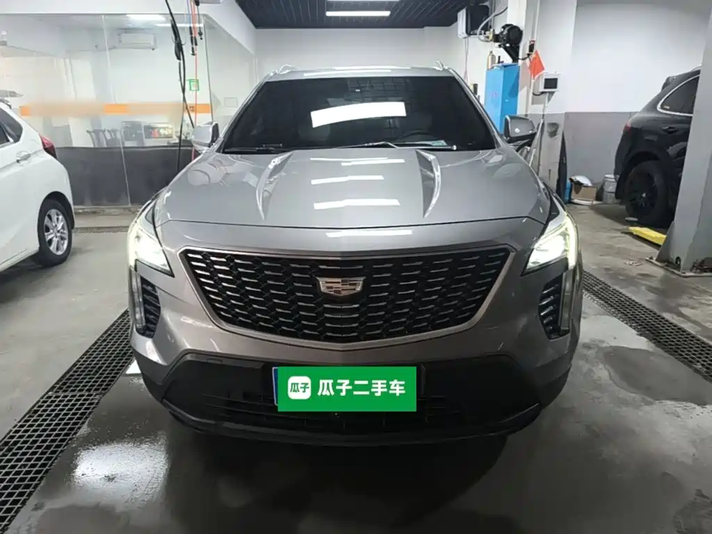 Cadillac XT4 2023 — фото 3