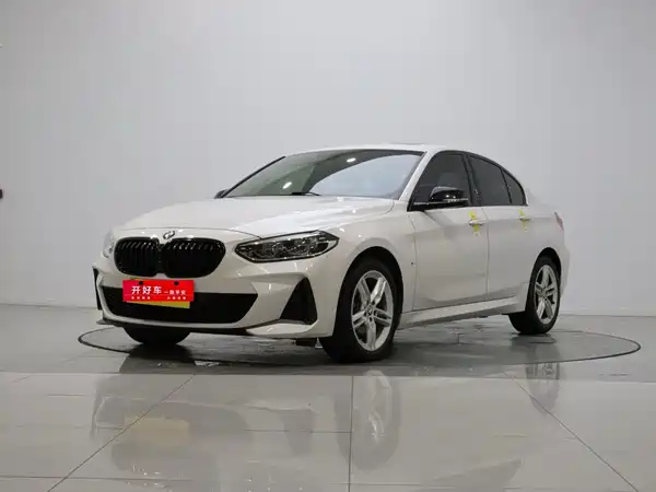 BMW 1 Series 2022