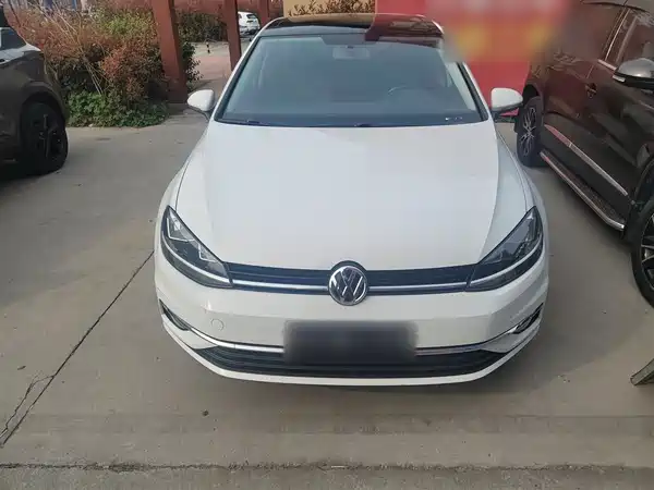 Volkswagen Golf 2020