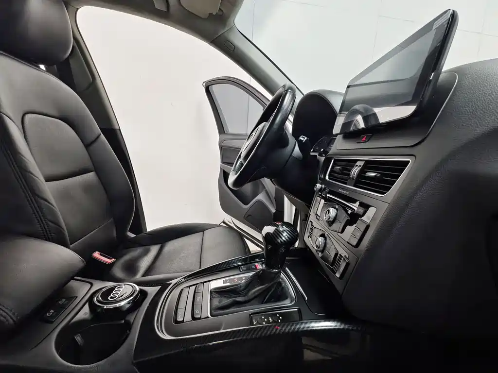 Audi Q5 2014 — фото 15