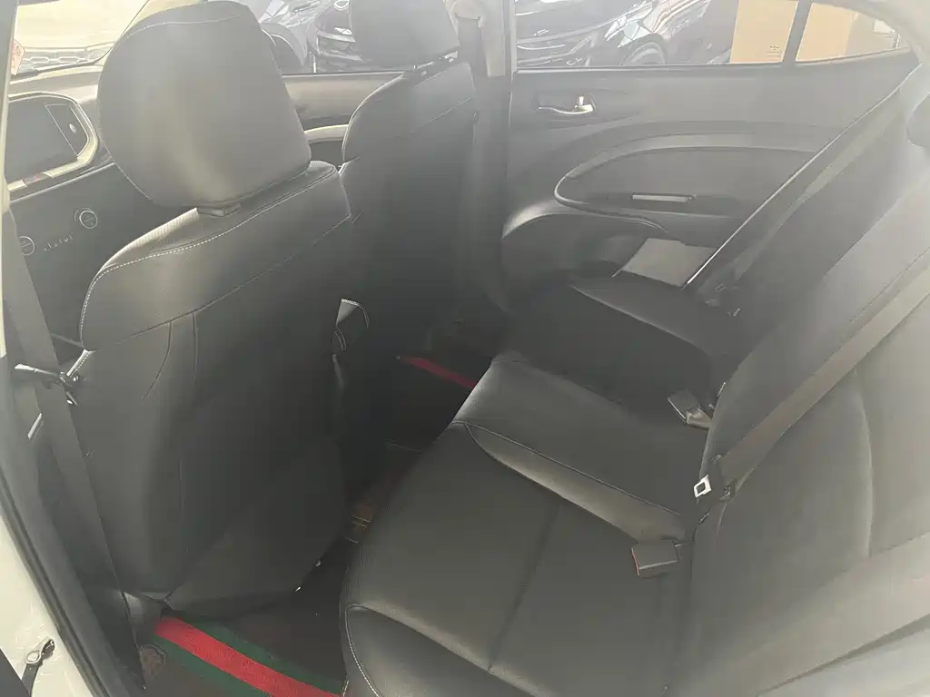 Kia KX1 2022 — фото 10
