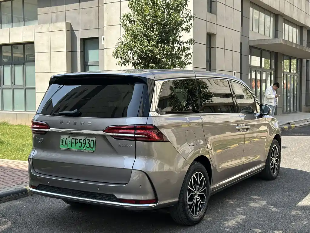 Roewe iMAX8 New Energy 2025 — фото 4