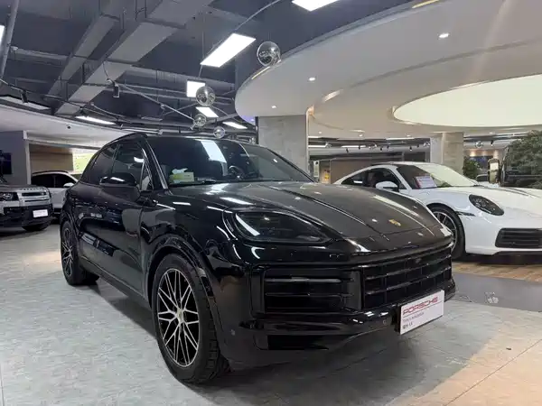 Porsche Cayenne 2024