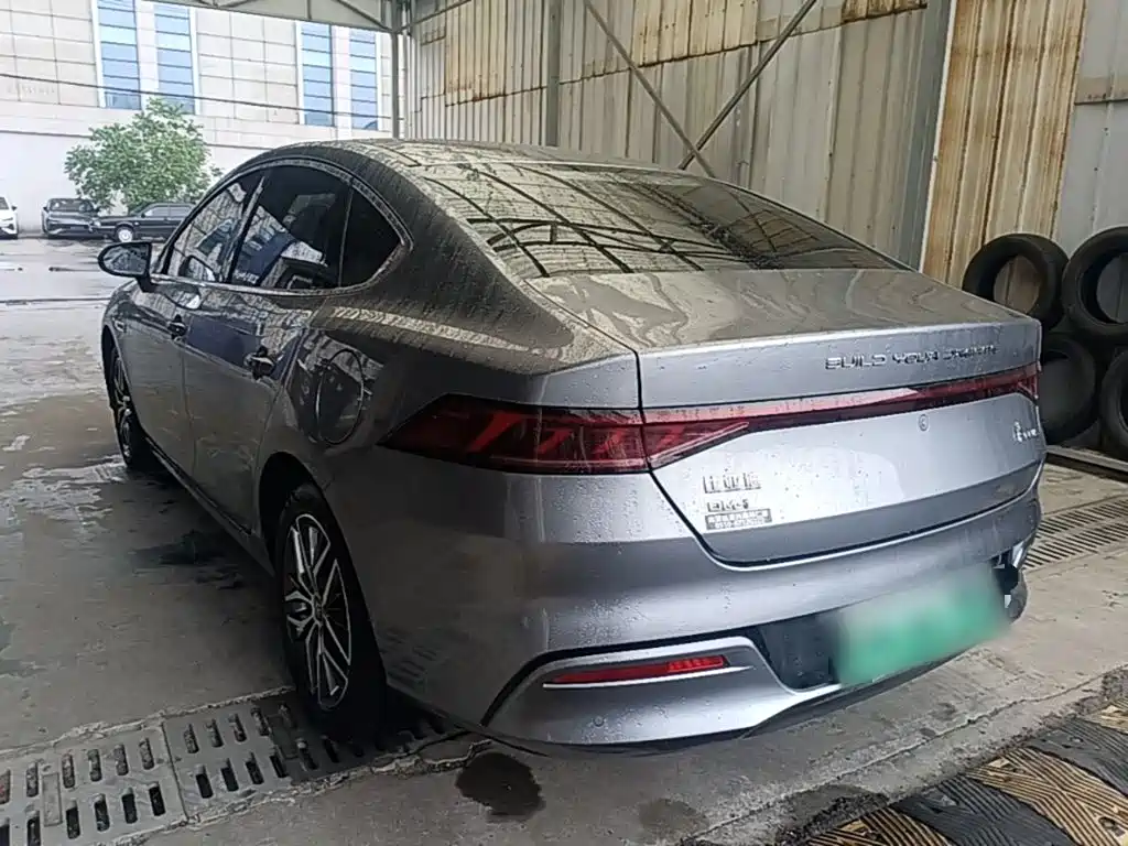 BYD Qin PLUS 2022 — фото 5