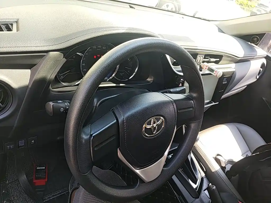 Toyota Levin 2018 — фото 10