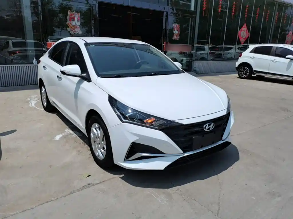 Hyundai Verna 2020 — фото 4