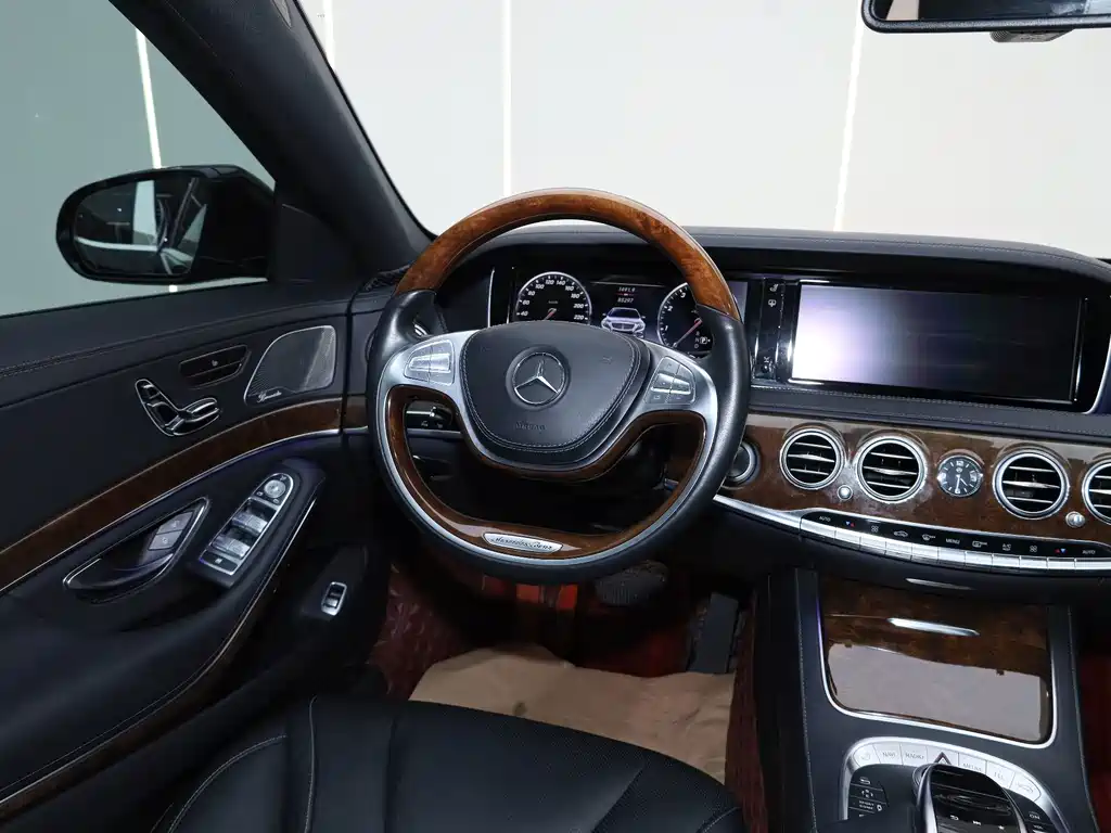 Mercedes-Benz S-Class 2017 — фото 13