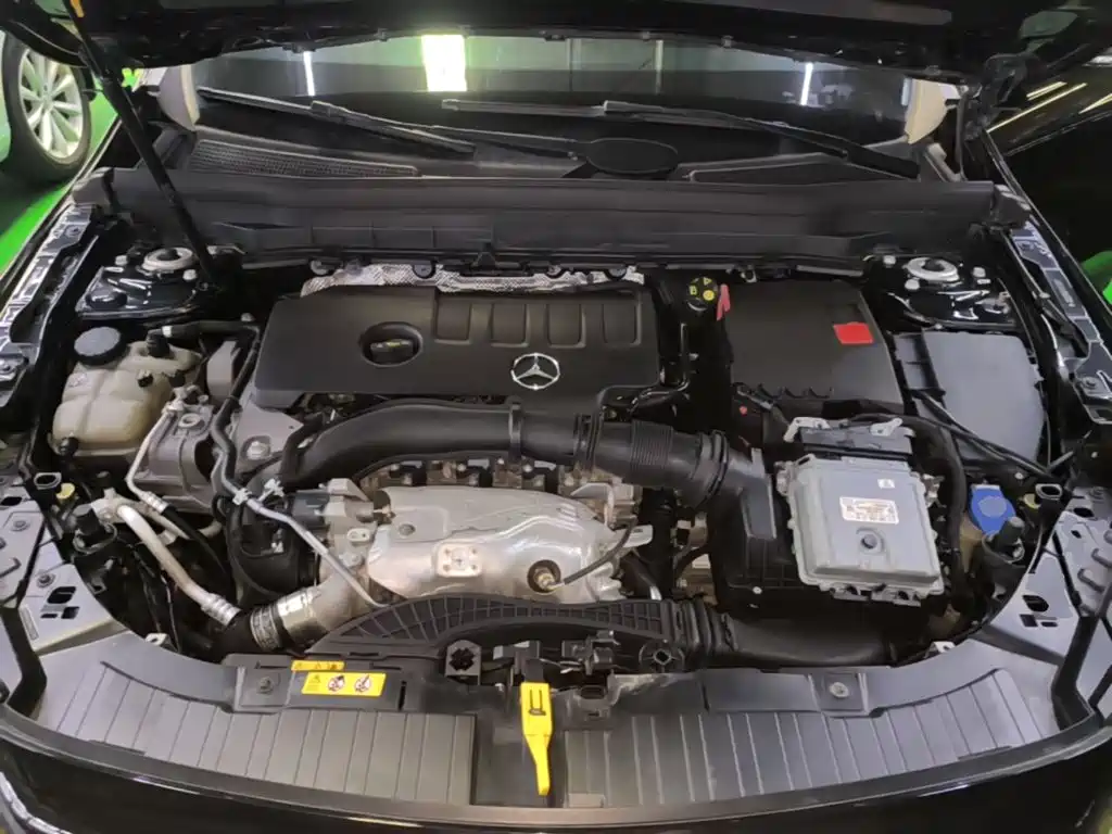 Mercedes-Benz GLB 2023 — фото 20