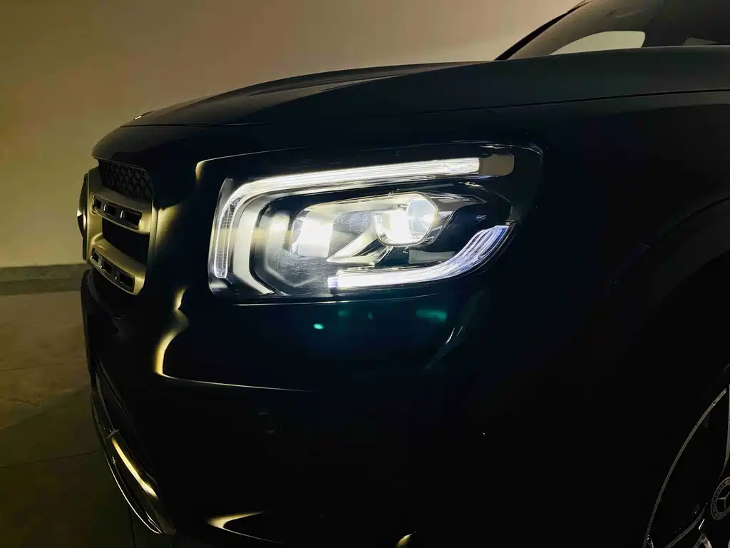 Mercedes-Benz GLB 2023 — фото 14