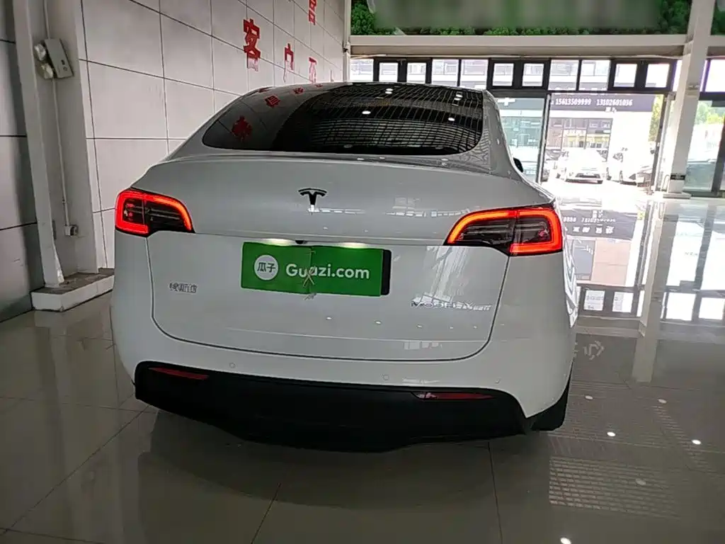 Tesla Model Y 2021 — фото 6