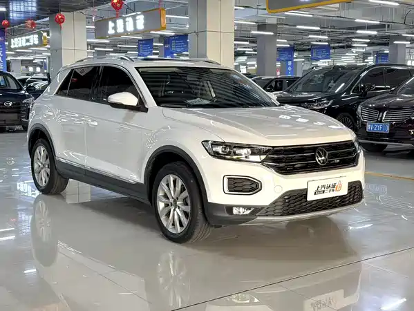 Volkswagen T-Roc 2023