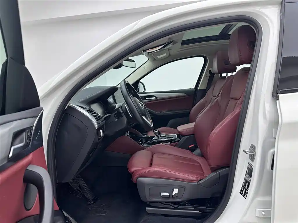 BMW X4 2022 — фото 19