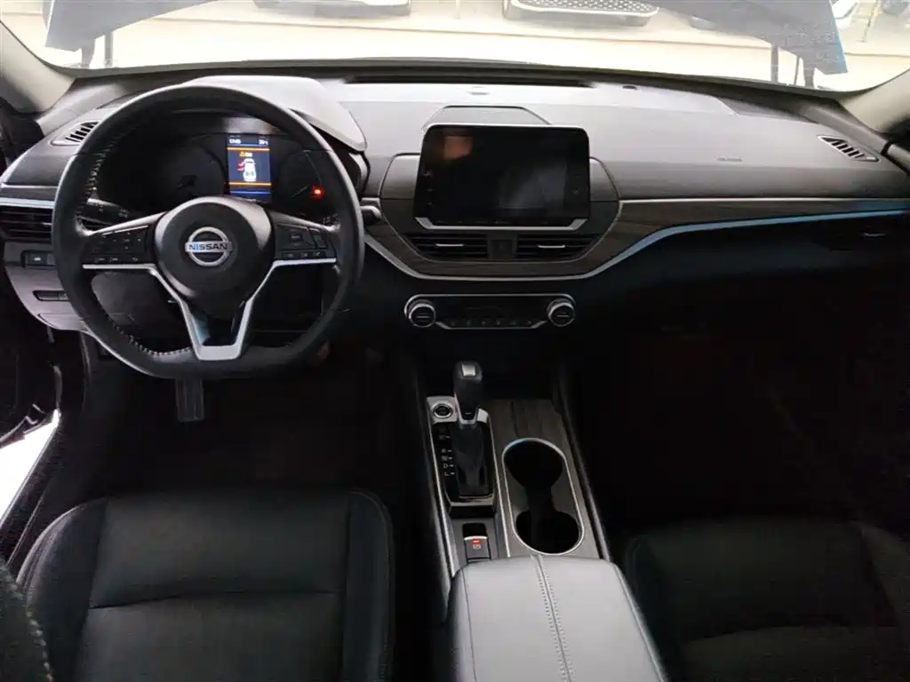 Nissan Teana 2021 — фото 10