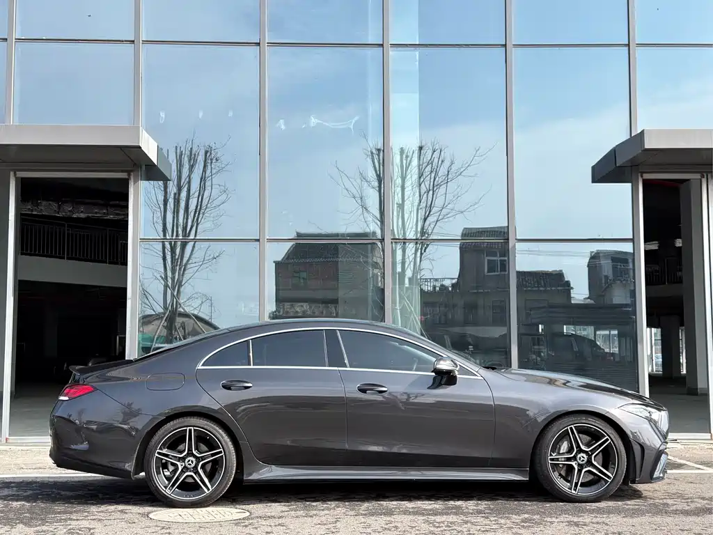 Mercedes-Benz CLS 2023 — фото 3