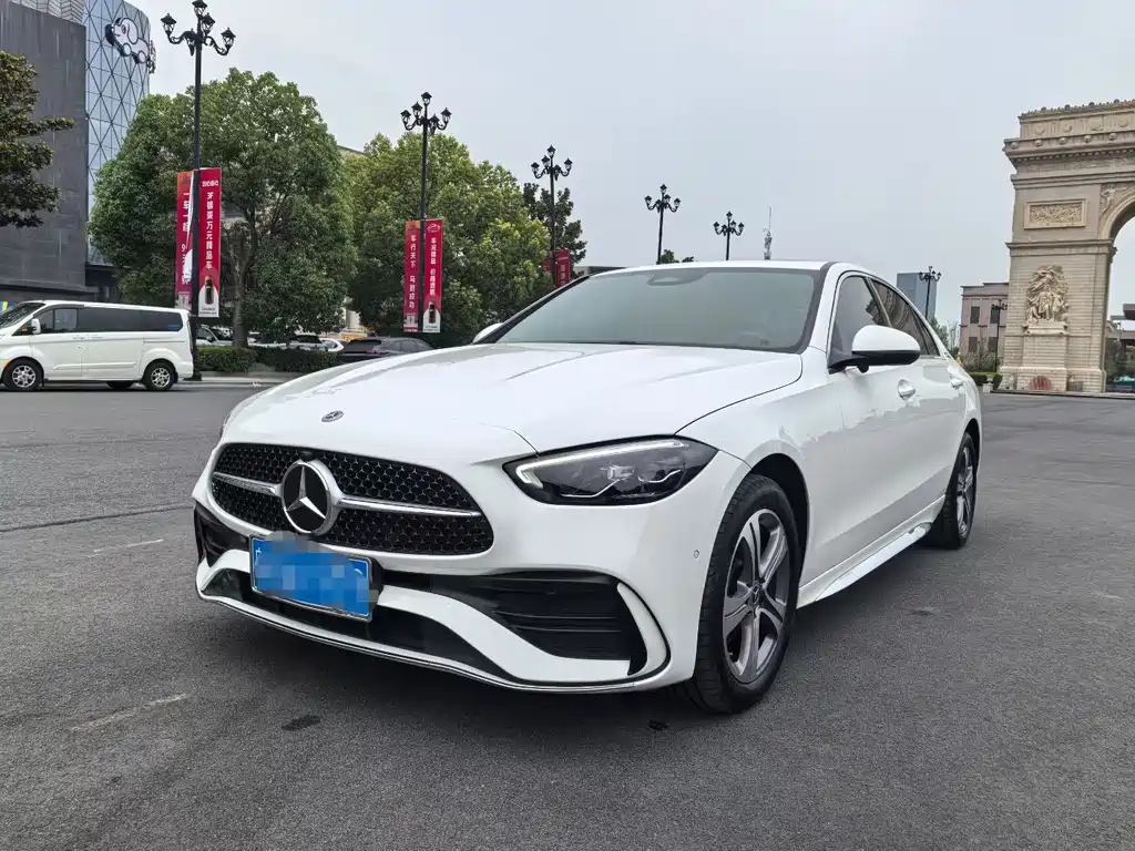 Mercedes-Benz C-Class 2022