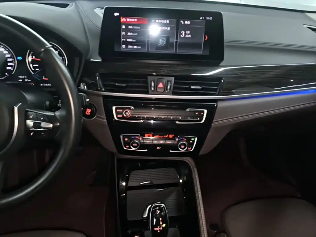 BMW X1 2020 — фото 13