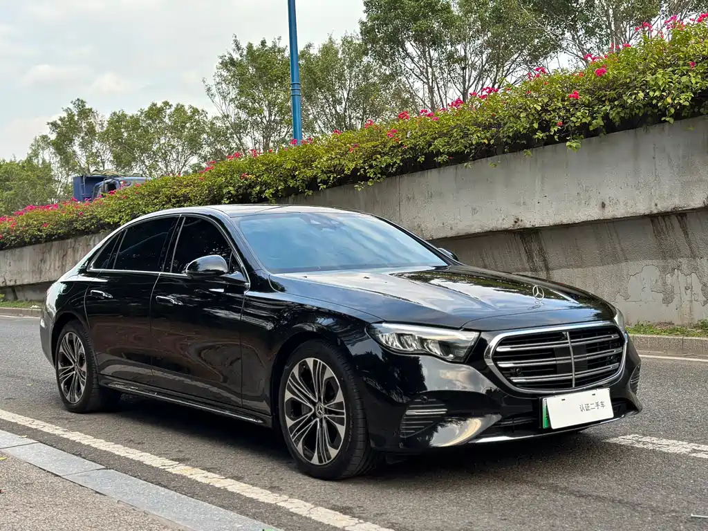 Mercedes-Benz E-Class New Energy 2025 — фото 3