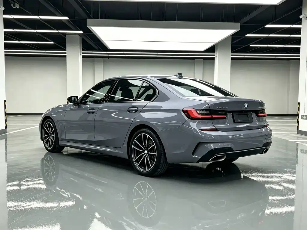 BMW 3 Series 2020 — фото 14