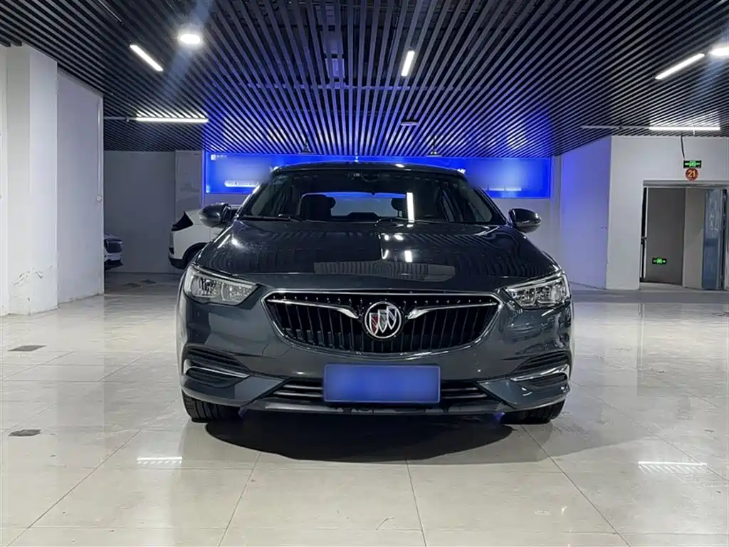 Buick Regal 2020 — фото 12