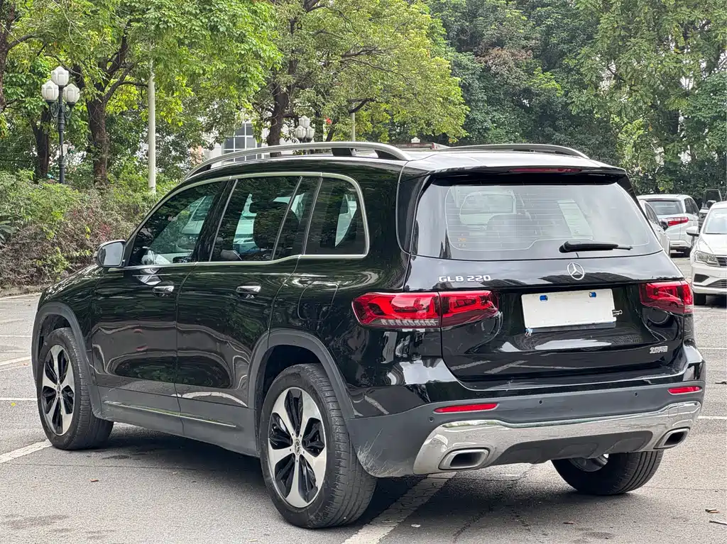 Mercedes-Benz GLB 2022