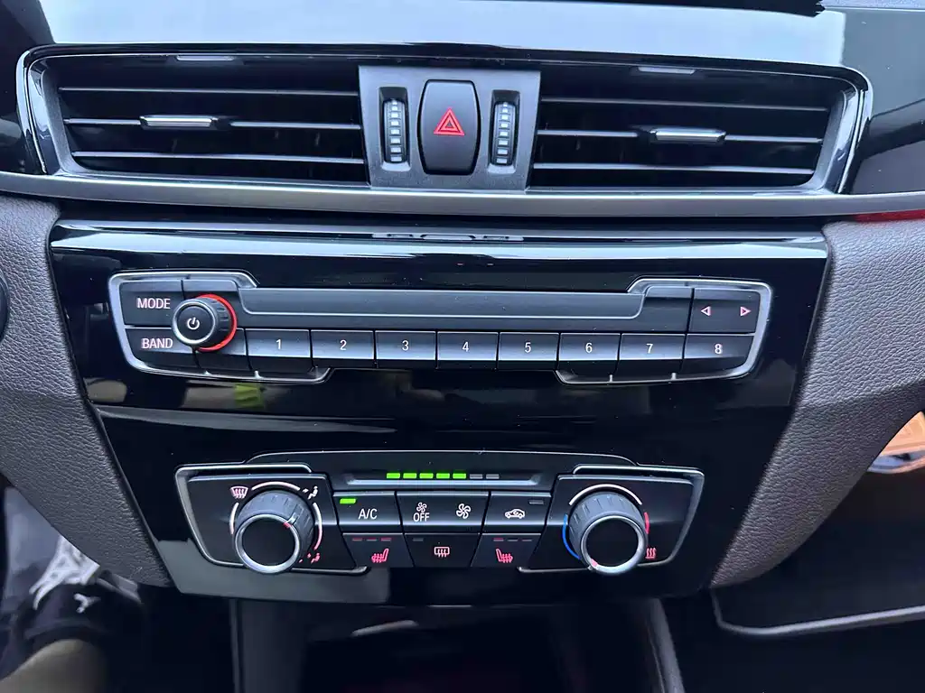 BMW X1 2022 — фото 14