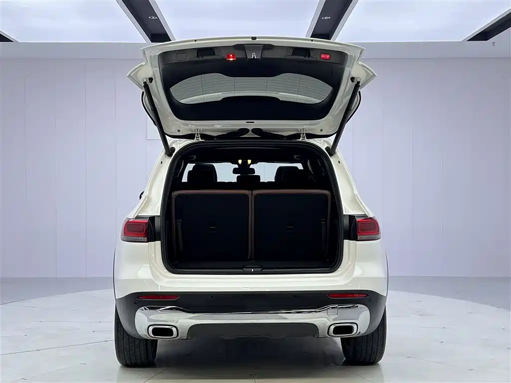 Mercedes-Benz GLB 2022 — фото 13
